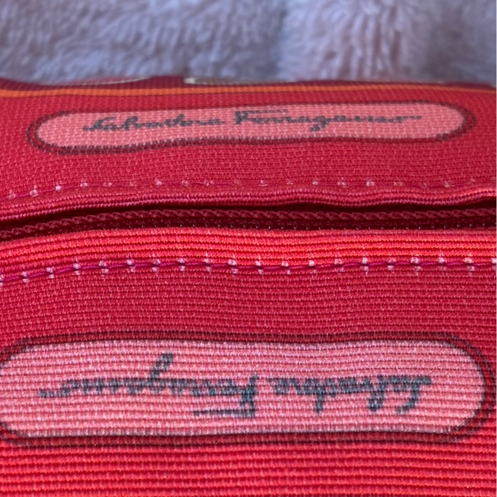Salvatore Ferragamo Silk Decorative Pillow NWT - Picture 10 of 11